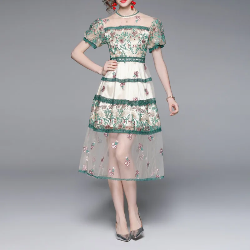 

Женское винтажное кружевное платье, ажурное платье с цветочной сеткой и вышивкой, с высокой талией и коротким рукавом, с воротником-стойкой,...