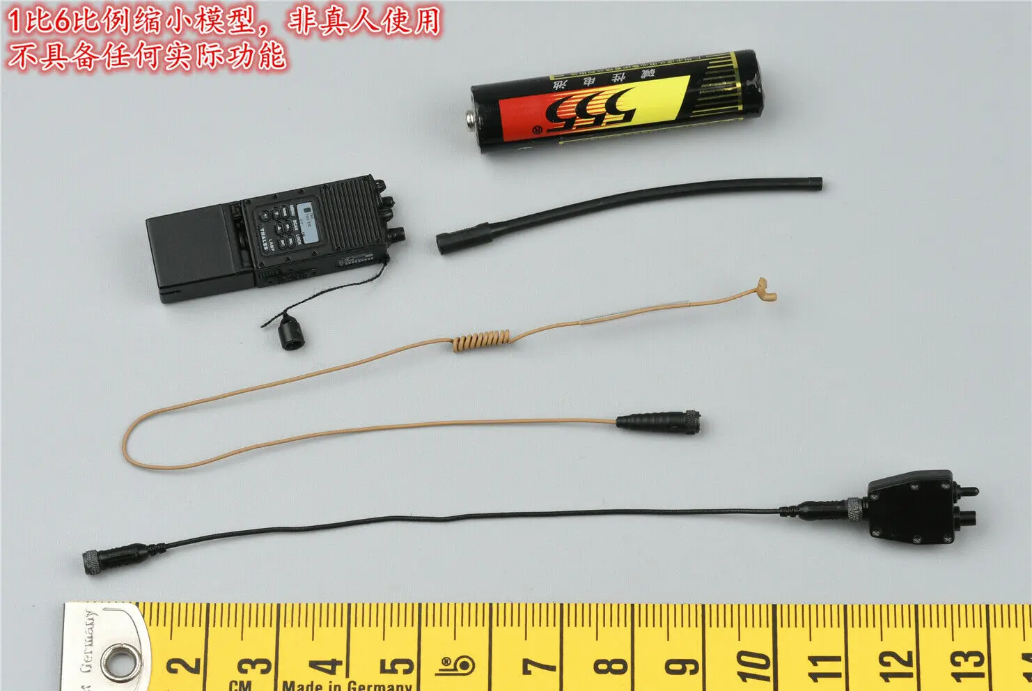 

DAMTOYS 1/6 Scale DAM 78085 Seal Sniper Radio & Headphones Model for 12" Doll