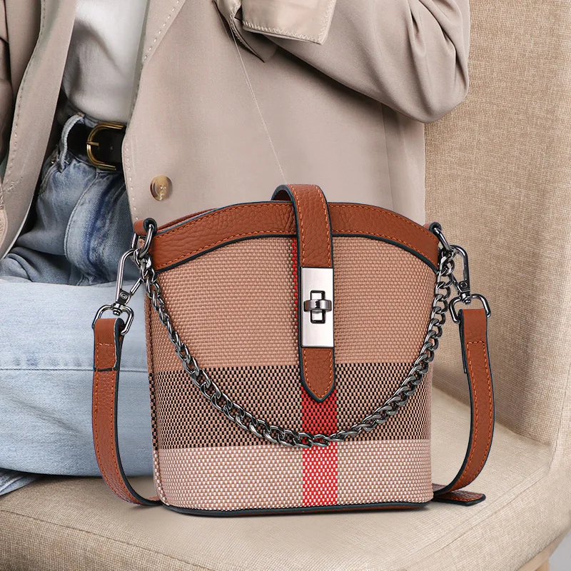 

New Luxury Plaid Shoulder Bag for Women 2023 Simple Brand Designer Crossbody Bag Trends Ladies Canvas Small Bag