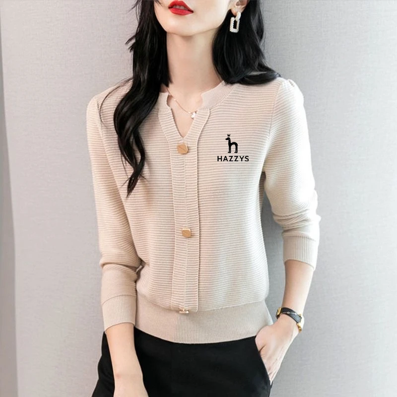 

Golf Women's Clothing High Quality Soft Glutinous Rice Golf Sweater Small Fragrant V-neck Underlay 2023 Golf Wear Autumn Women