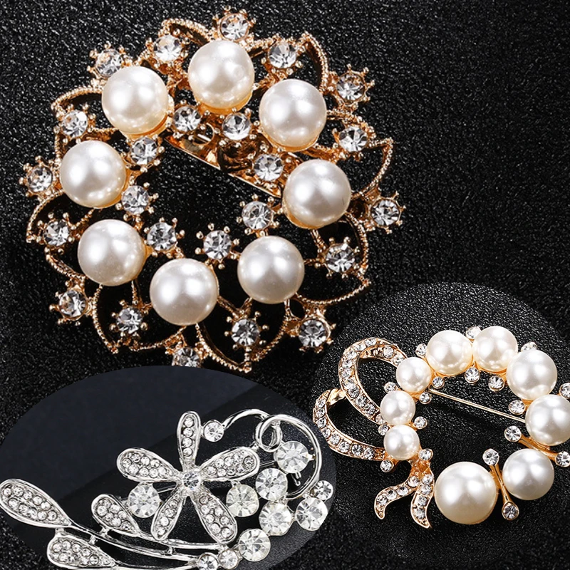 

Court Beauty Head Drip Oil Brooches for Women's Clothing Sunflower Camellia Pearl Corsage Elegant Decorative Pins Luxury Jewelry