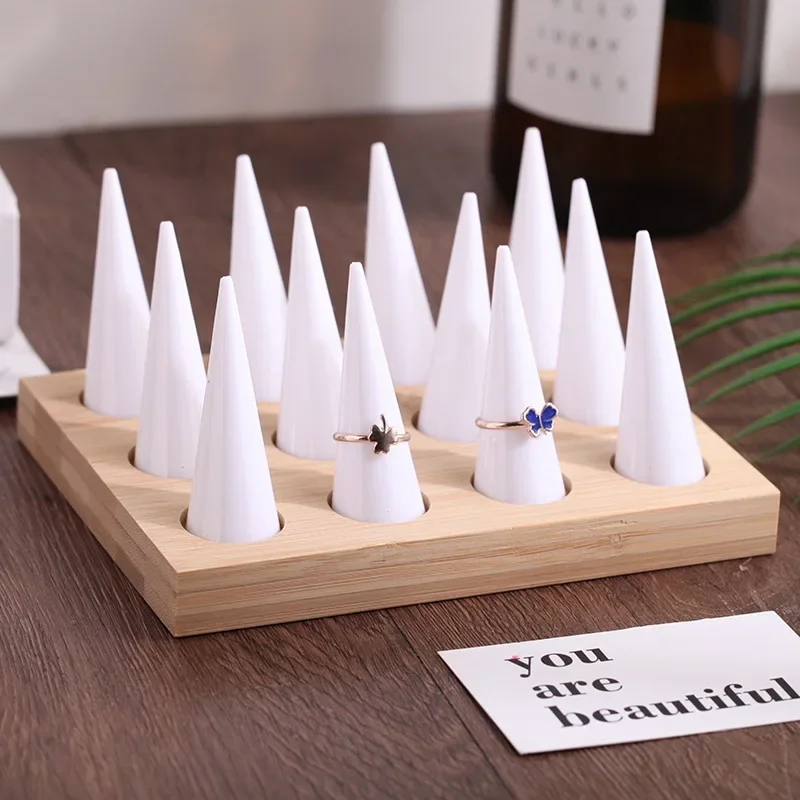 

Бамбуковый кончик пальца с косым конусом, подставка для колец, чехол, держатель для колец, подставка для ювелирных изделий, витрина для колец, лоток для хранения