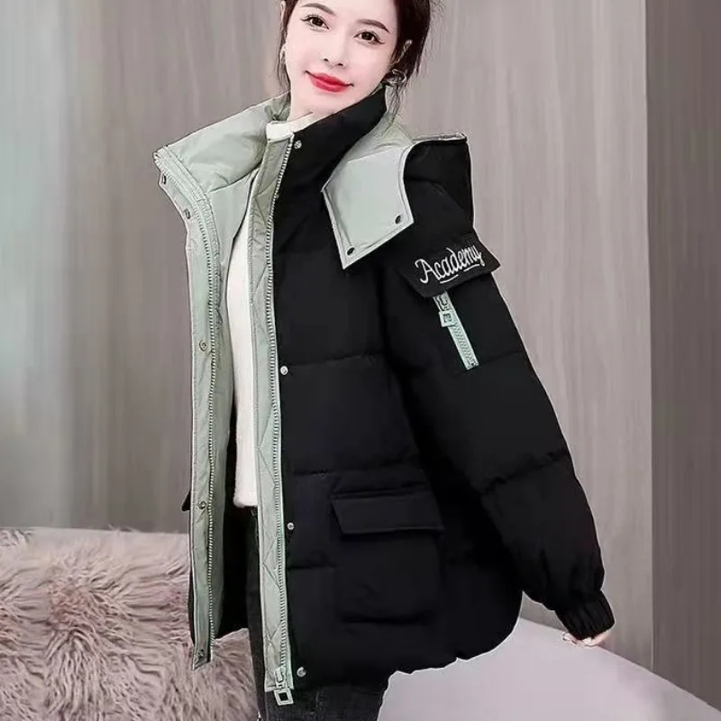 Рисунок 3 - Женское пуховое пальто из хлопка