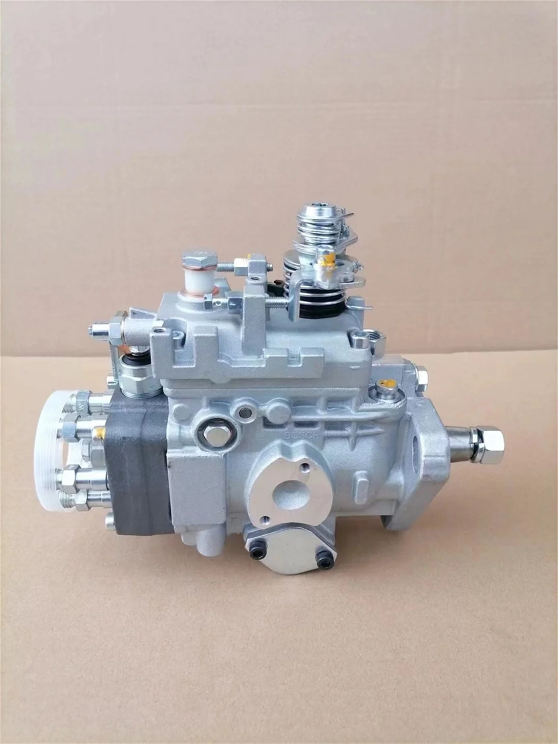

0460426147 подходит для Cummins 6BT5.9 Двигатель топливного насоса в сборе VE pump 0986444054 3917559
