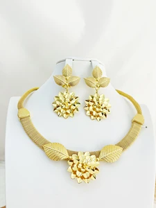 Gold Colour Plated Necklace Earring Set Beautiful Fashion Trend Sweet Romantic Party Wedding