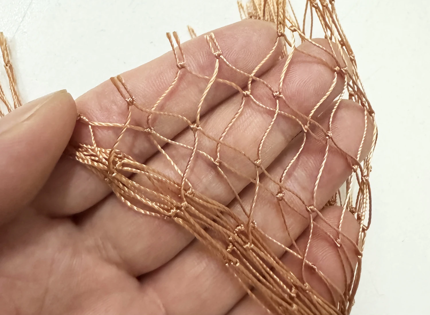 Коричневая нейлоновая сетка-Прочная сетка для шин защиты от птиц фруктов и