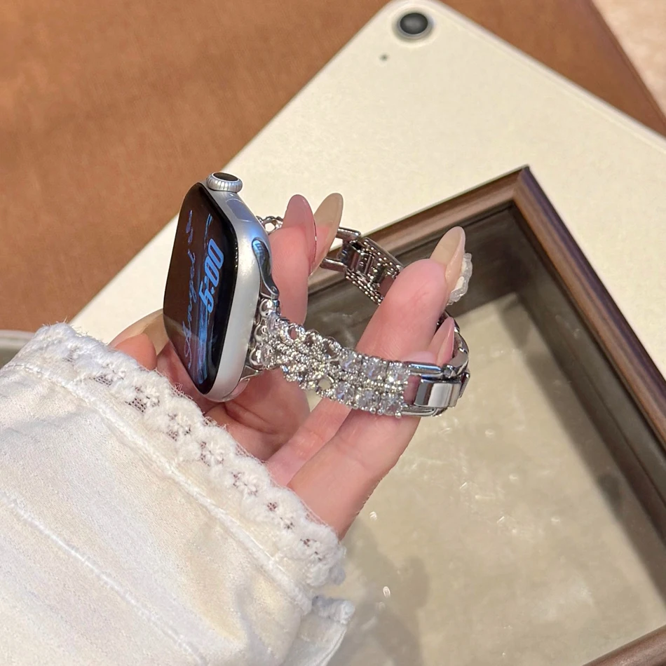 Фото Блестящий ремешок с цирконами для Apple Watch 11 10 9 8 7 6 5 4 3 SE Ultra 2 1, сверкающий ремешок для Iwatch Series 38 40 41 42 44 45 46 49 мм №3
