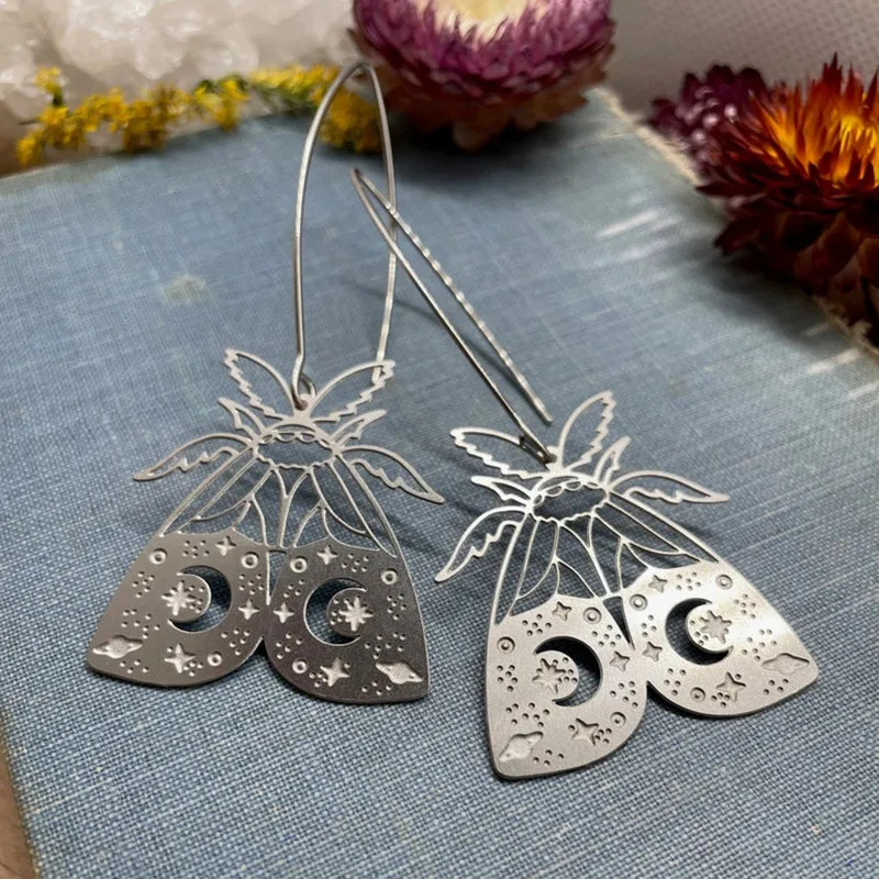 

Celestial Silver Plated Moth Pendant Earrings for Women Female Dangle Earrings Wedding Jewelry Gift for her Dropshipping