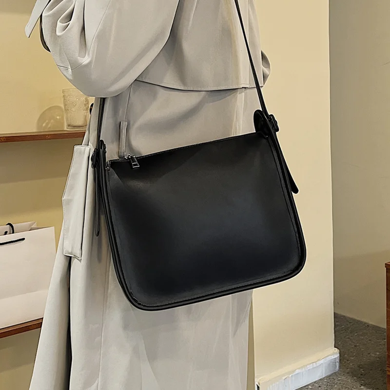 

Big Pu Leather Messenger Bags for Women Brand Designer Handbag Simple Solid Color Shoulder Bag Lady Large Capacity Crossbody Bag