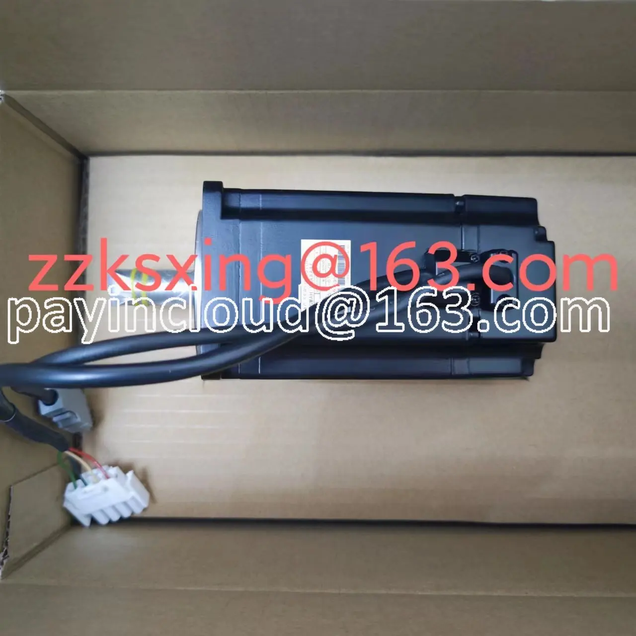 

Совершенно новый оригинальный Серводвигатель 750 Вт