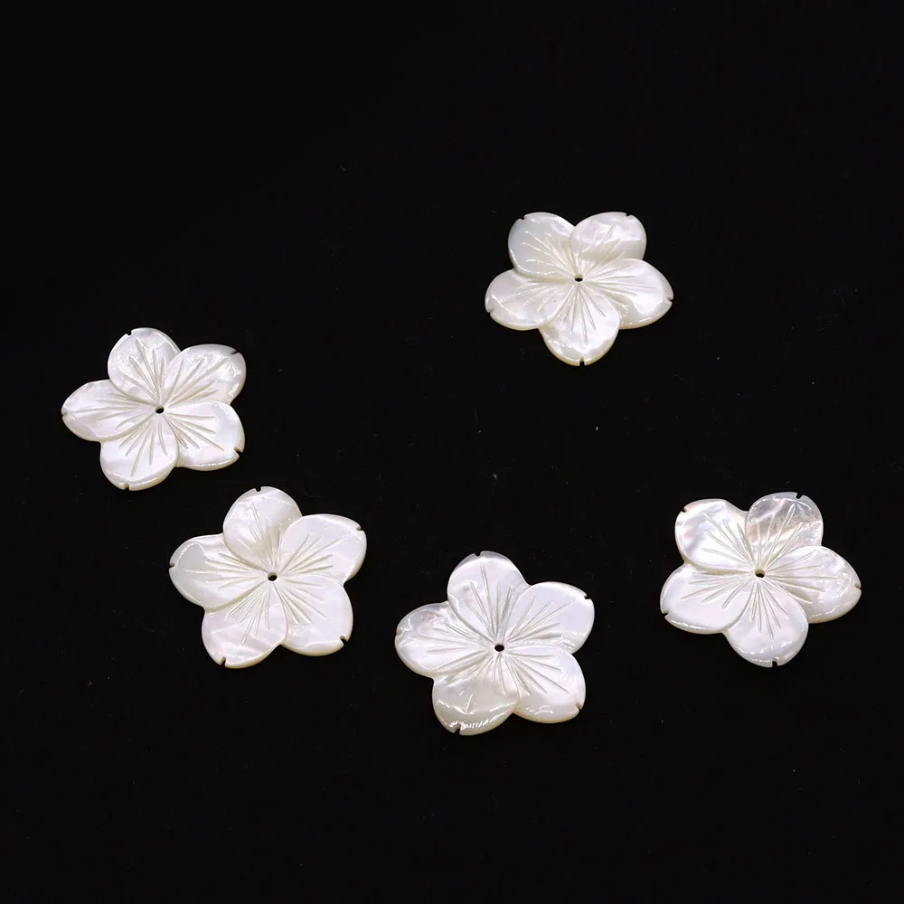 

1pcs High Quality Shell Charm Carving Flower Shaped Pendant Natural Mother of Pearl Charm Necklace DIY Jewelry Making Discovery