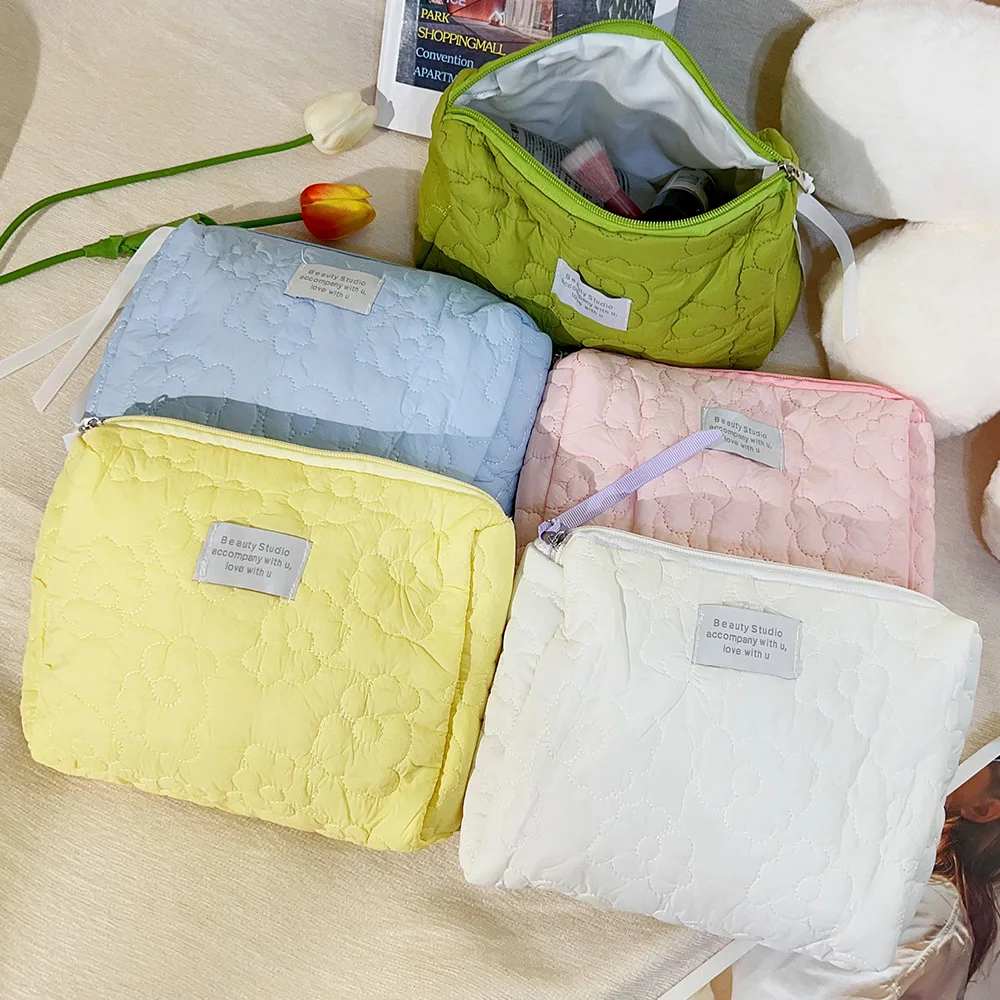 

Water Proof Cosmetic Bag Storage Bags For Women Portable Flower Toiletry Bags Beauty Cases Organizer Pouch for Cosmetics Brushes