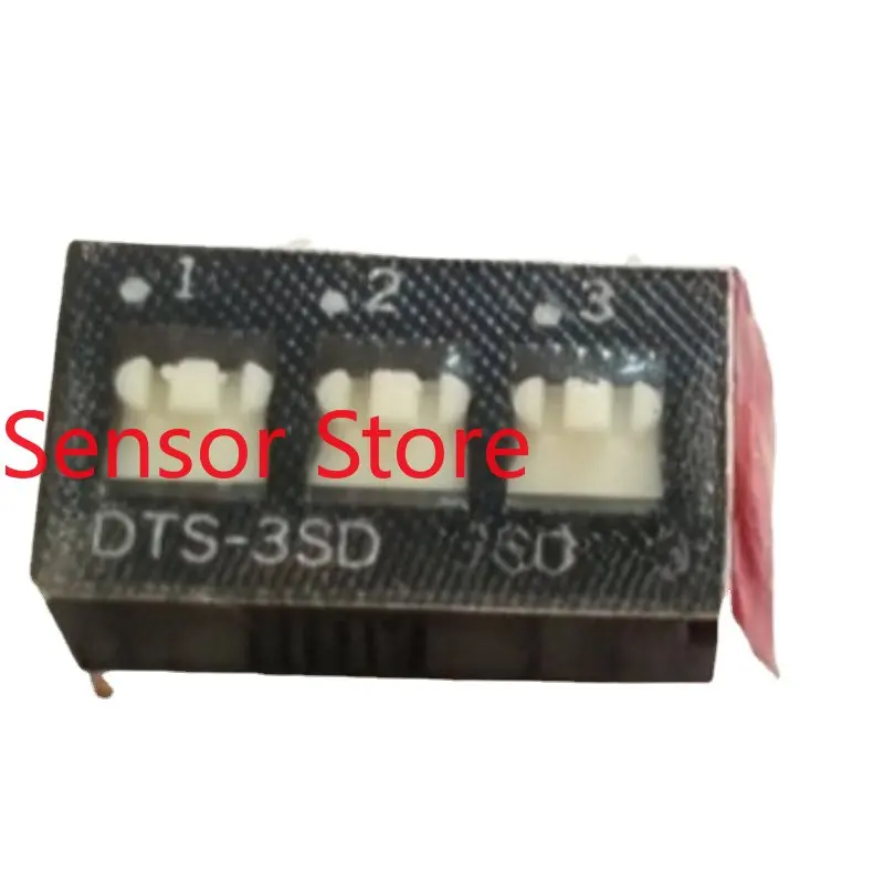 

10PCS 3P Dip Switch 3-position Keyboard Inserted Into 12-pin DTS-3SD.