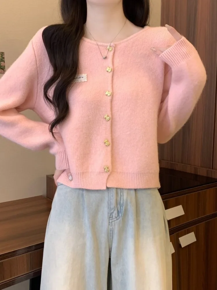 Изящный нежный вязаный кардиган с круглым вырезом и милым бантом пряжкой женский