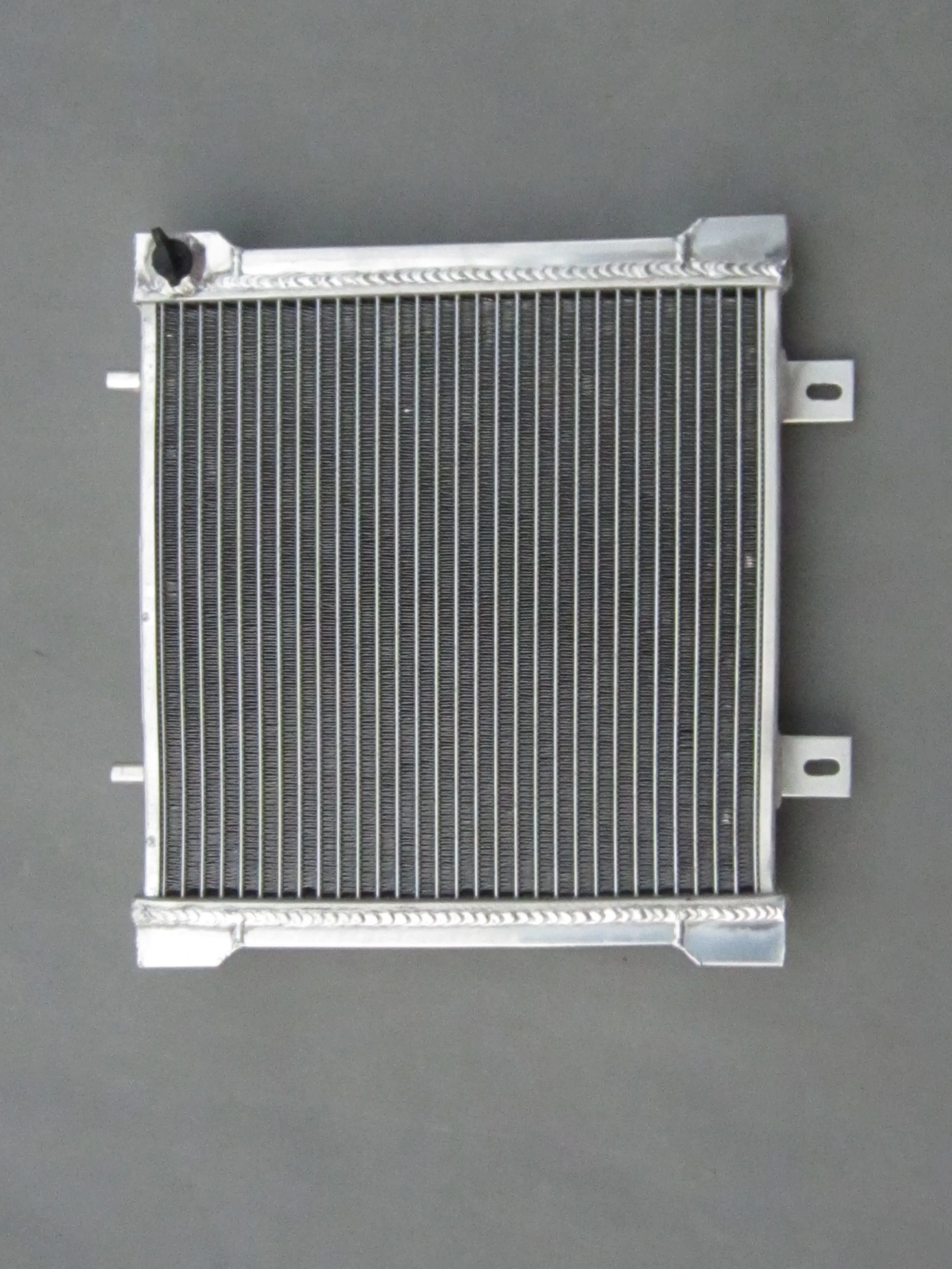 Для Polaris Sportsman 400 500 ATP Magnum Big Boss 2000-2004 гг. 1240045 1240533 Алюминиевый радиатор охлаждающая