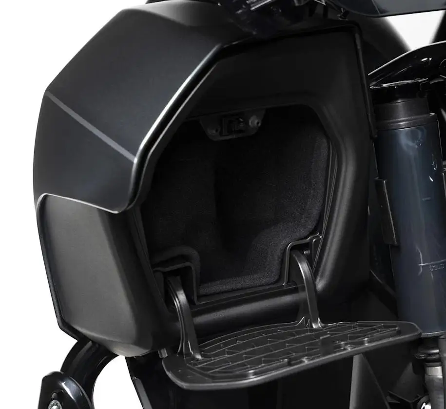 Фото Комплект нижних вставок для перчаточного ящика мотоцикла Harley Touring CVO Street Road Glide моделей FLTRXL, FLHX, FLTRX 2023 года и новее №2
