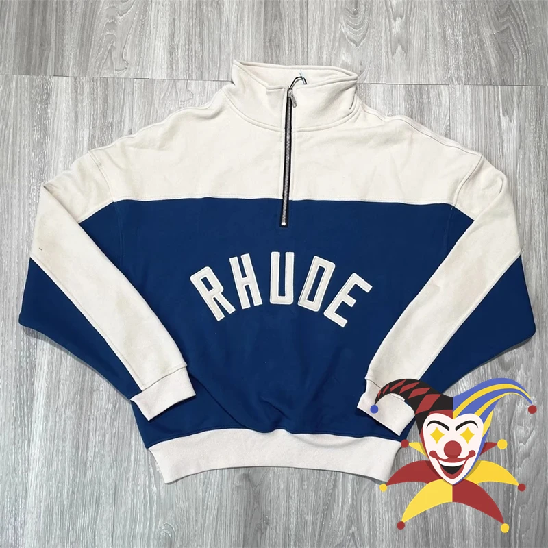 

Свитшот с вышивкой ревеня на молнии, с воротником-стойкой