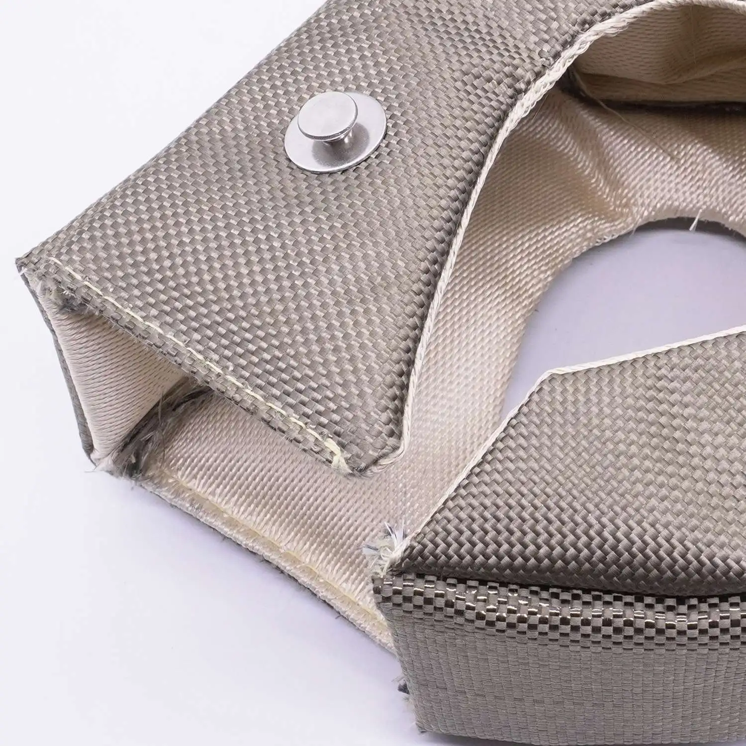 Одеяло для турбонагнетателя titaniors теплозащитная крышка с пружинами крепления Ford