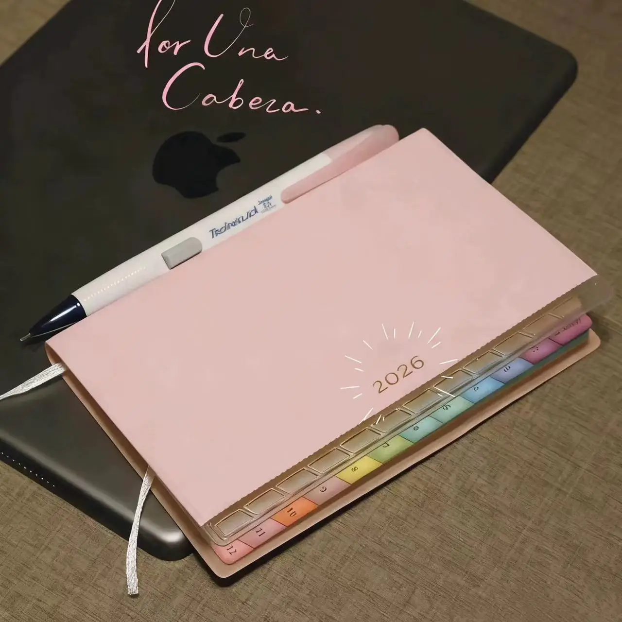 

Кожаный ежедневник-планер 2026