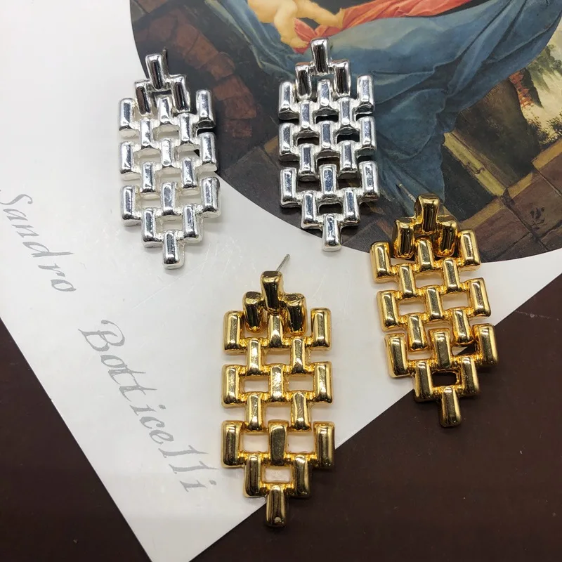 

European and American medieval heavy industry gold plated hollowed out design watch strap earrings