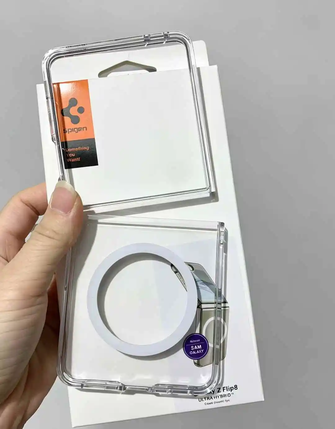 Фото Чехол Spigen для Samsung Galaxy Zfold8 с широким покрытием, воздушной подушкой, защитой от падений, прозрачный, магнитный. №4