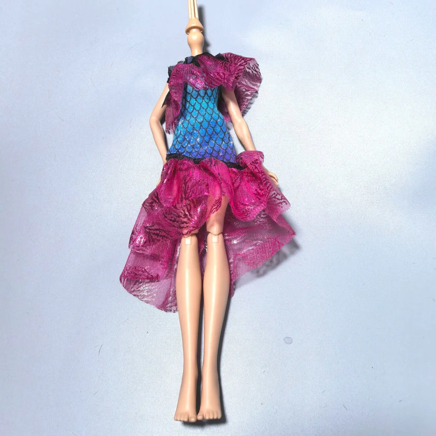 Фото Модная одежда для кукол Monster Doll: наряды, костюмы, сумки и аксессуары для кукол 1/6. Новые модели одежды в различных стилях. №3
