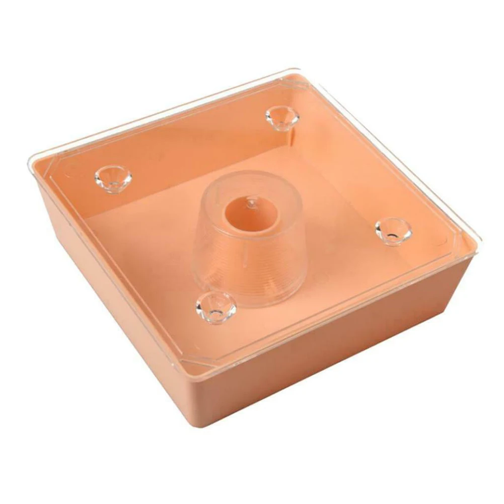 

1Pc Bee Feeder Feeding Box 2 Liters 18*18*5.5cm Beekeeper Tools Utensils Equipment Square Top Export Bee Utensils Garden Tools