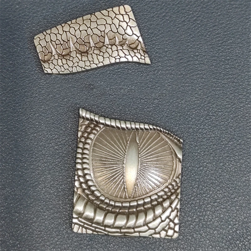 

Personality Gold/Silver Dinosaur Eyes Patterns DIY Metal Badge For ZP Kerosene Gasoline Lighter Handmade Decor Accessory