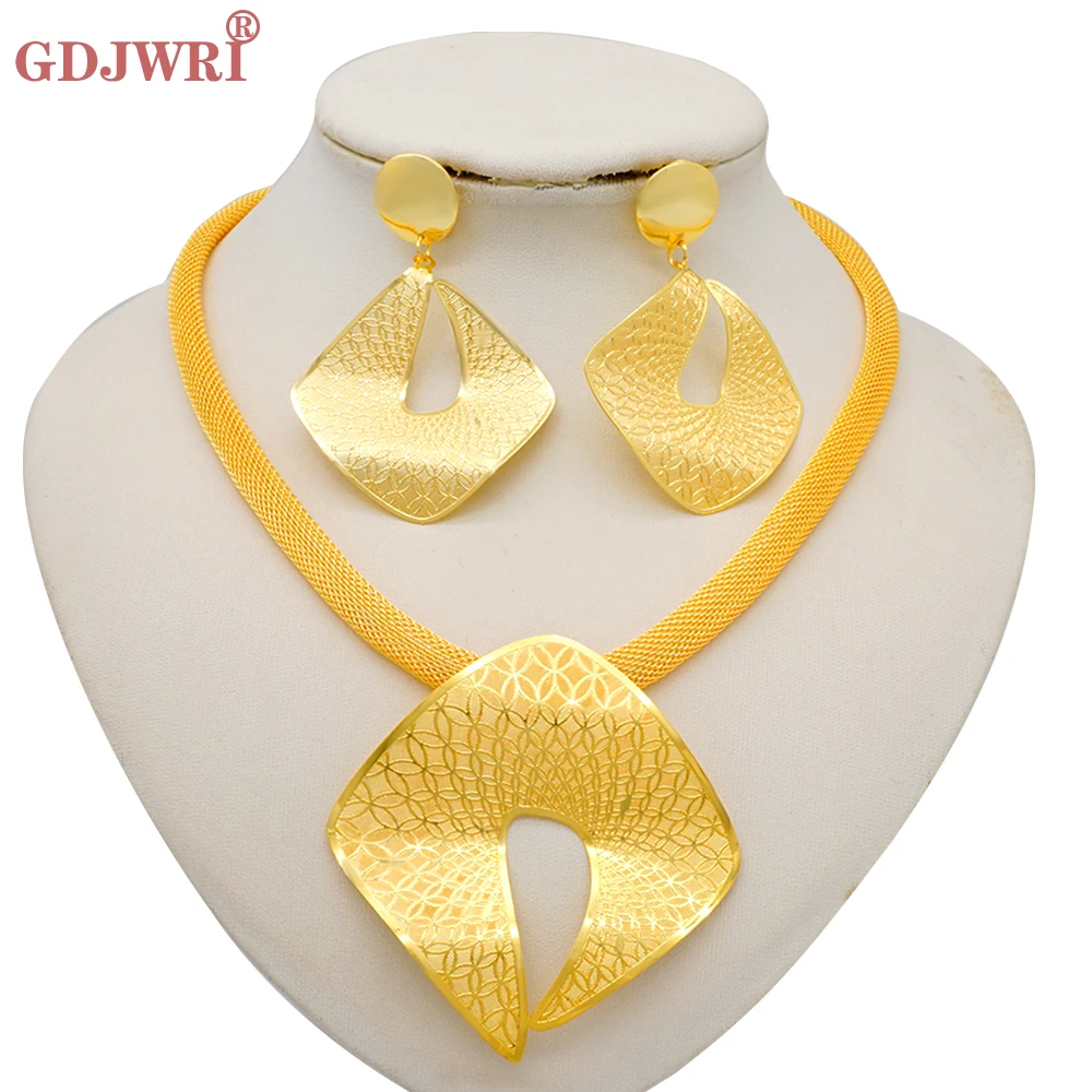 

Fashion For Women Irregular Necklace Earring 2 Pcs Jewelry Set Large Pendant Luxury Nigeria Dubai Gold Color Jewellery Gift