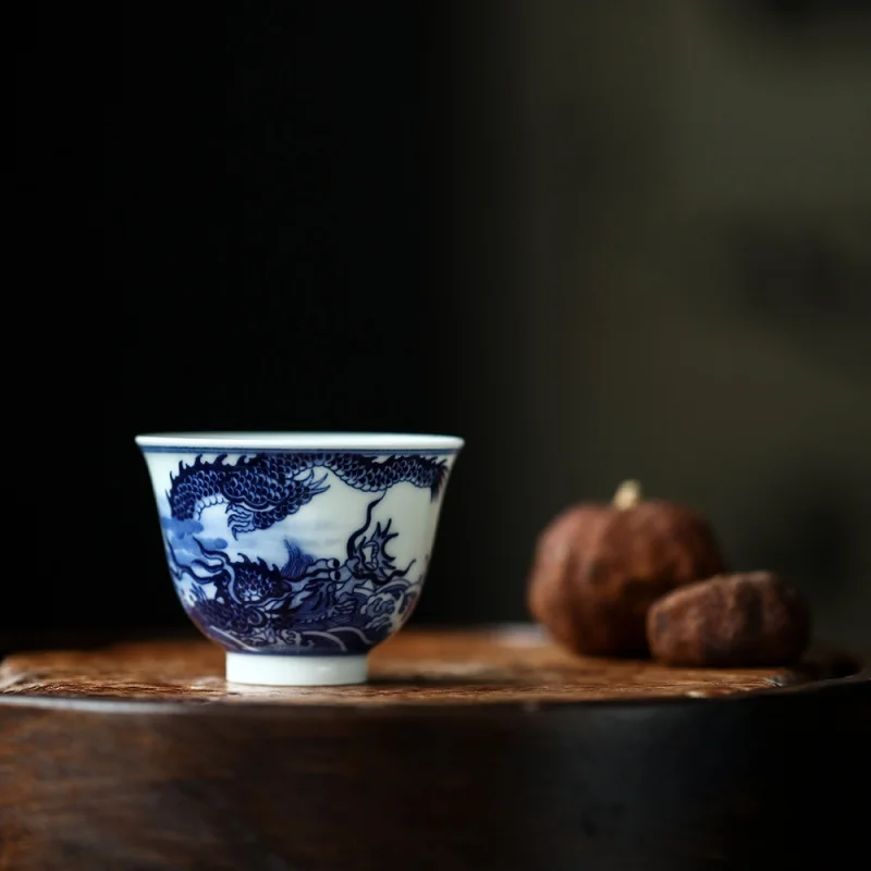 

Цзиндэчжэнь, ручная роспись, сине-белая фарфоровая чашка Master, имитация яркого дракона, чашка, Высококачественная чайная чашка ручной работы
