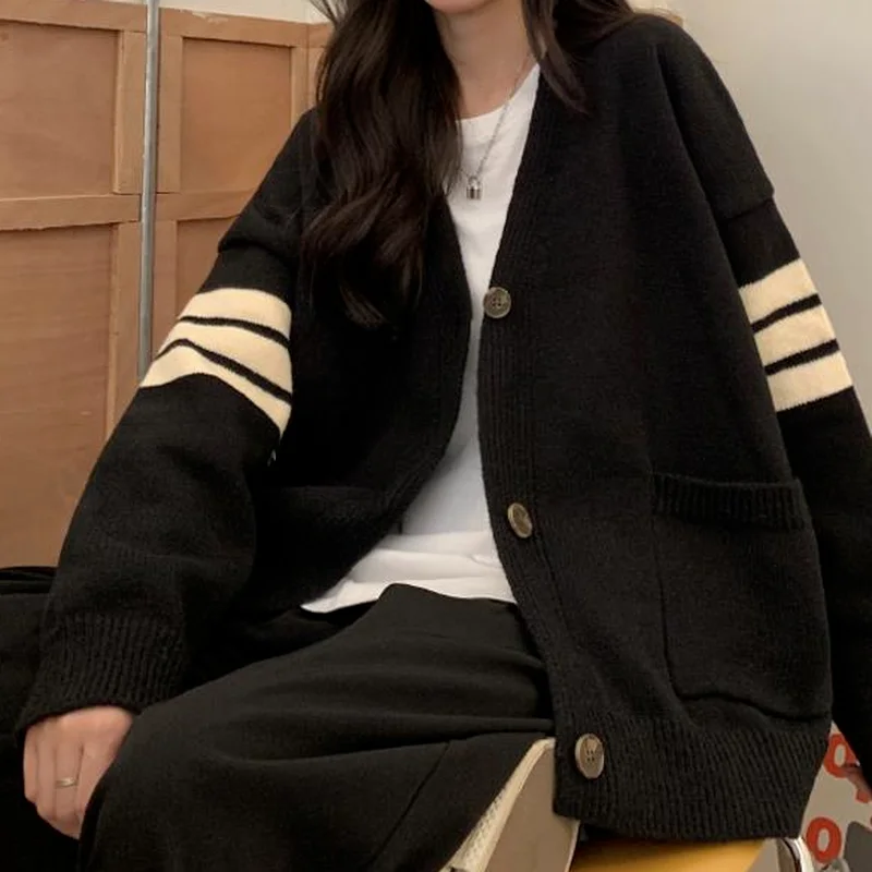 

QNPQYX New Korean Style Striped Oversize Black Sweater Cardigan Women Punk Harajuku Basic Soild Long Sleeve Jumper Female Tops