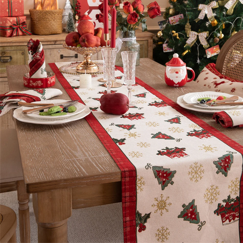 

Рождественская скатерть-дорожка из шенилла