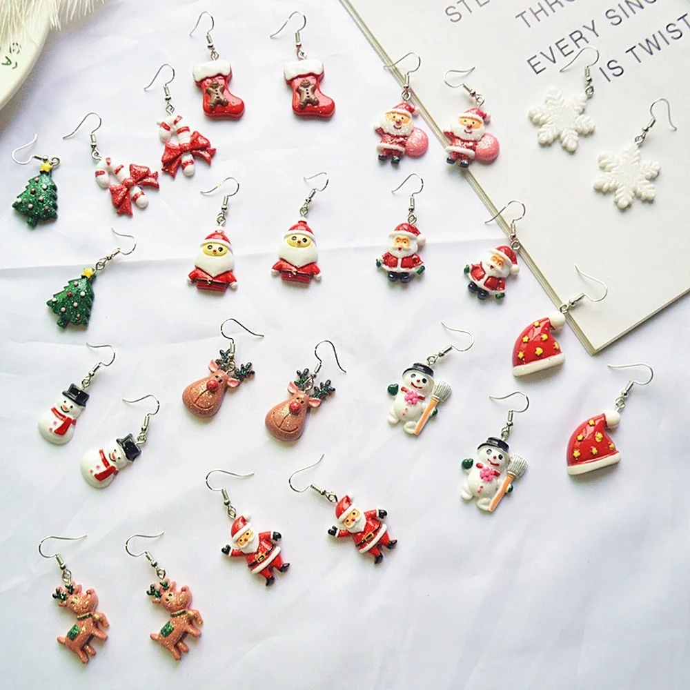 

2022 Christmas Earrings New Personality Simulation Snowman Wild Cartoon Winter Snowflake Cute Earrings for Women Free Shipping
