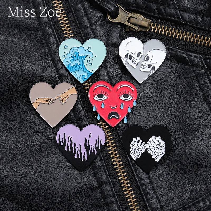 Heart Shaped Punk Enamel Pin Teardrops On The Waves Hand Skeleton Brooch Lapel Backpack Badge Creative Jewelry Gift For Woman