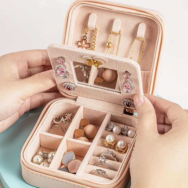 

Jewelry Organizer with Mirror Travel Jewelry Display Boxes Portable Necklace Jewelry Box Leather Storage Earring Ring Holder