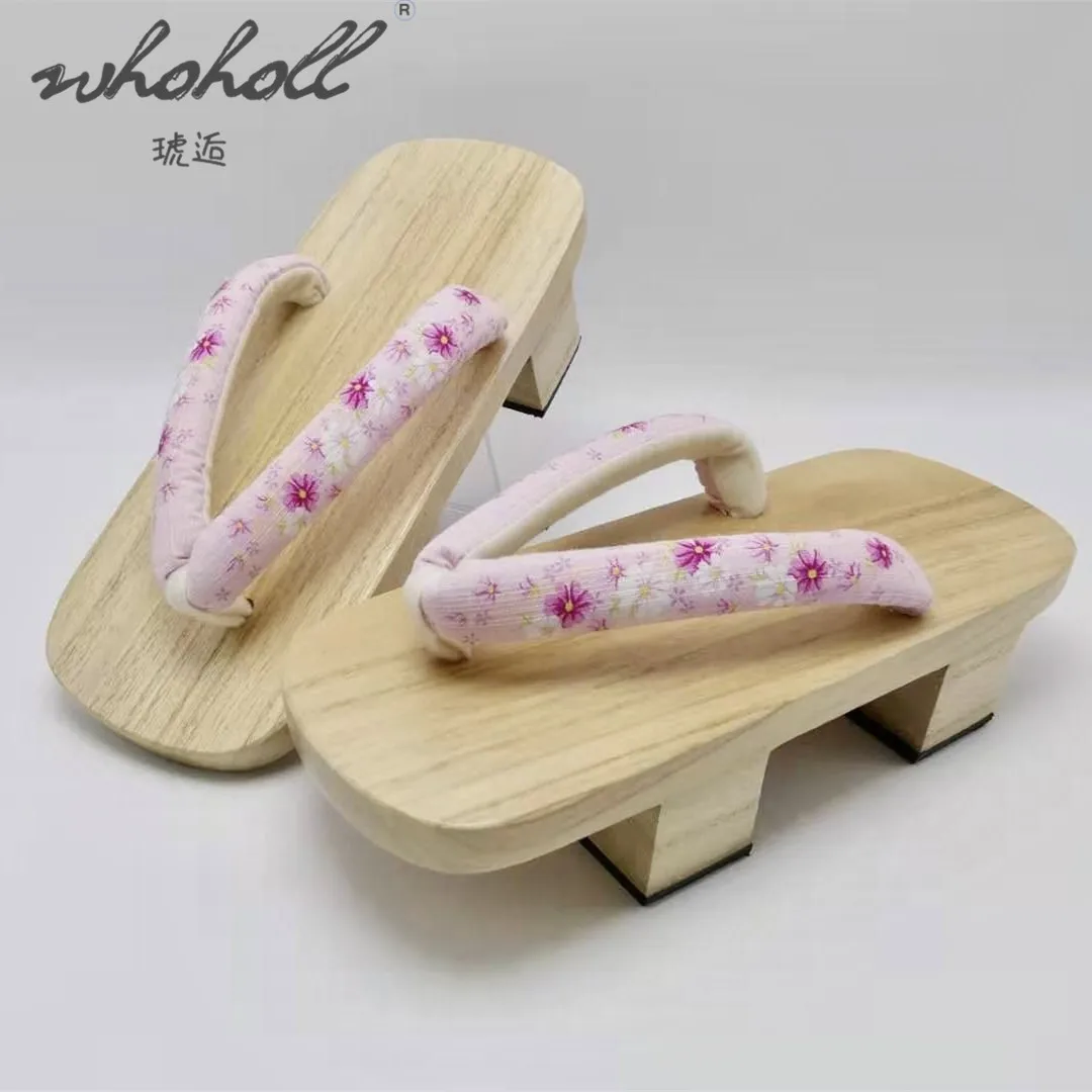 

Japanese Female Two Tooth Clogs Wooden Geta Slippers Kimono Bathrobes Flip Flops Female Sandals Cos Shoes Floral Slippers