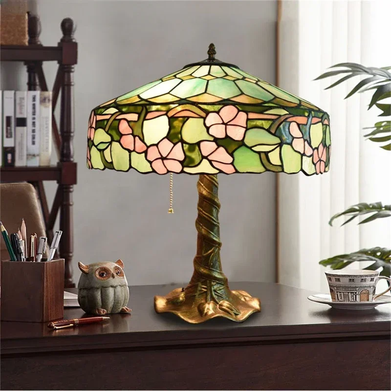 

Desk Lamp Lilac Flower Table Stained Tulip Study Hotel Led Villa Decorations Glass Retro Girl Table Lights Bedside Night bedside