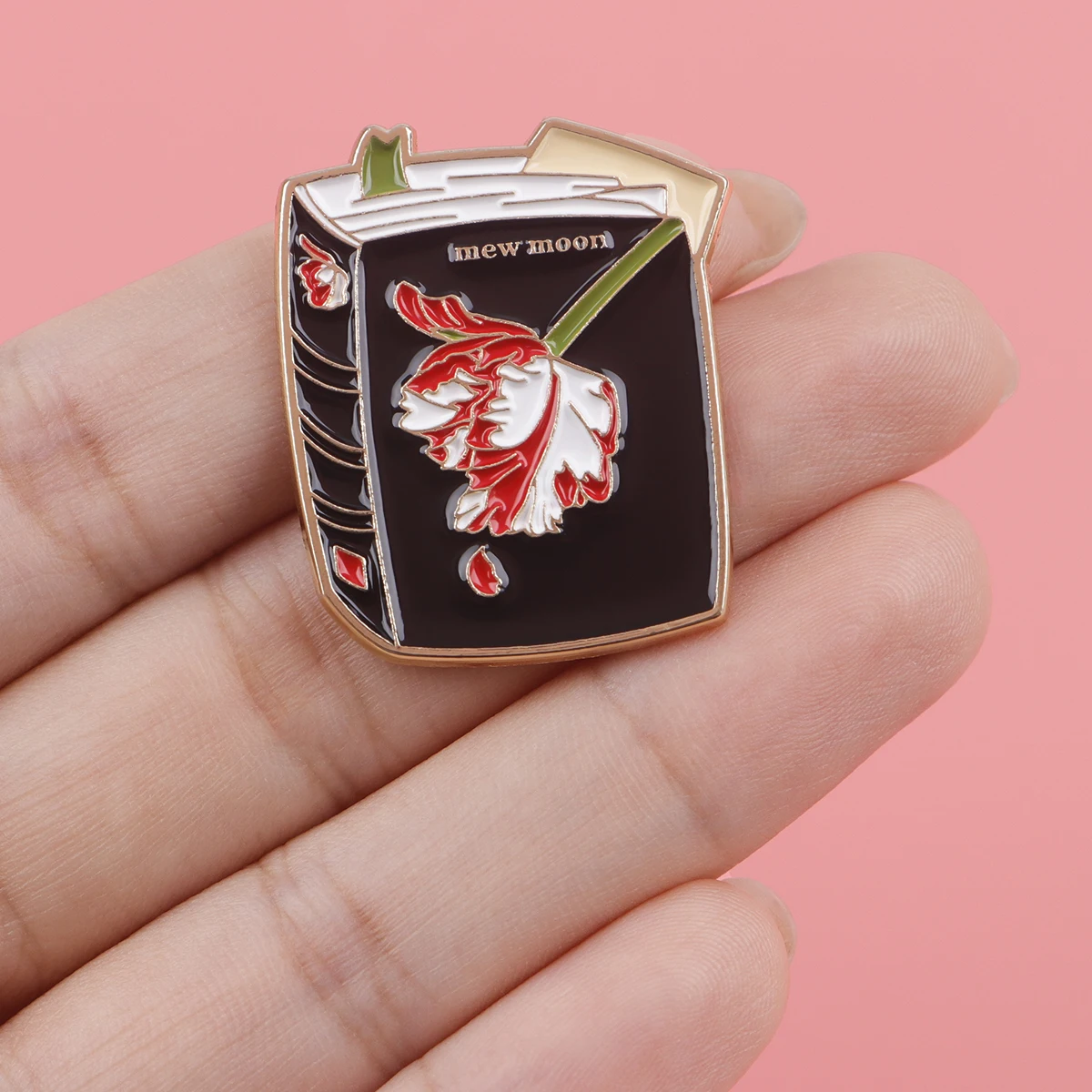 Эмалированная заколка в виде американского фильма ужасов заколки на лацкан