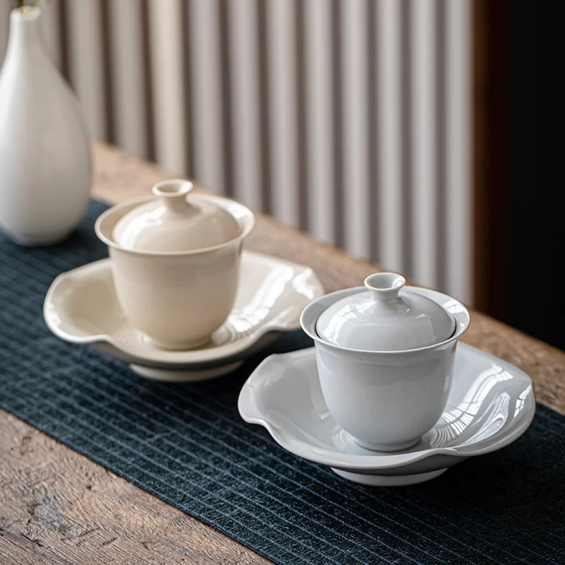 

Pure hand-painted high-footed tea bowl ceramic home decoration supplies three talents cover bowl single two talents tea maker