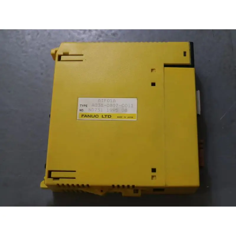 Бывшая в употреблении Φ A03B 0807 C011 модуль IO протестирован