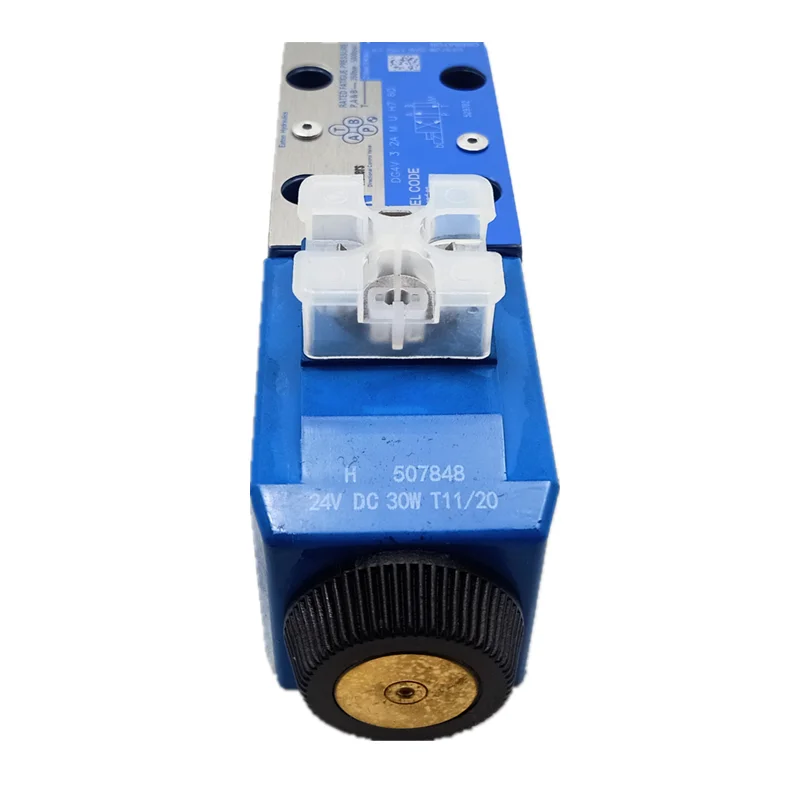 Фото Eaton DG4V-3-6C-M-U-C6-60, гидравлический соленоид, направленное управление №4