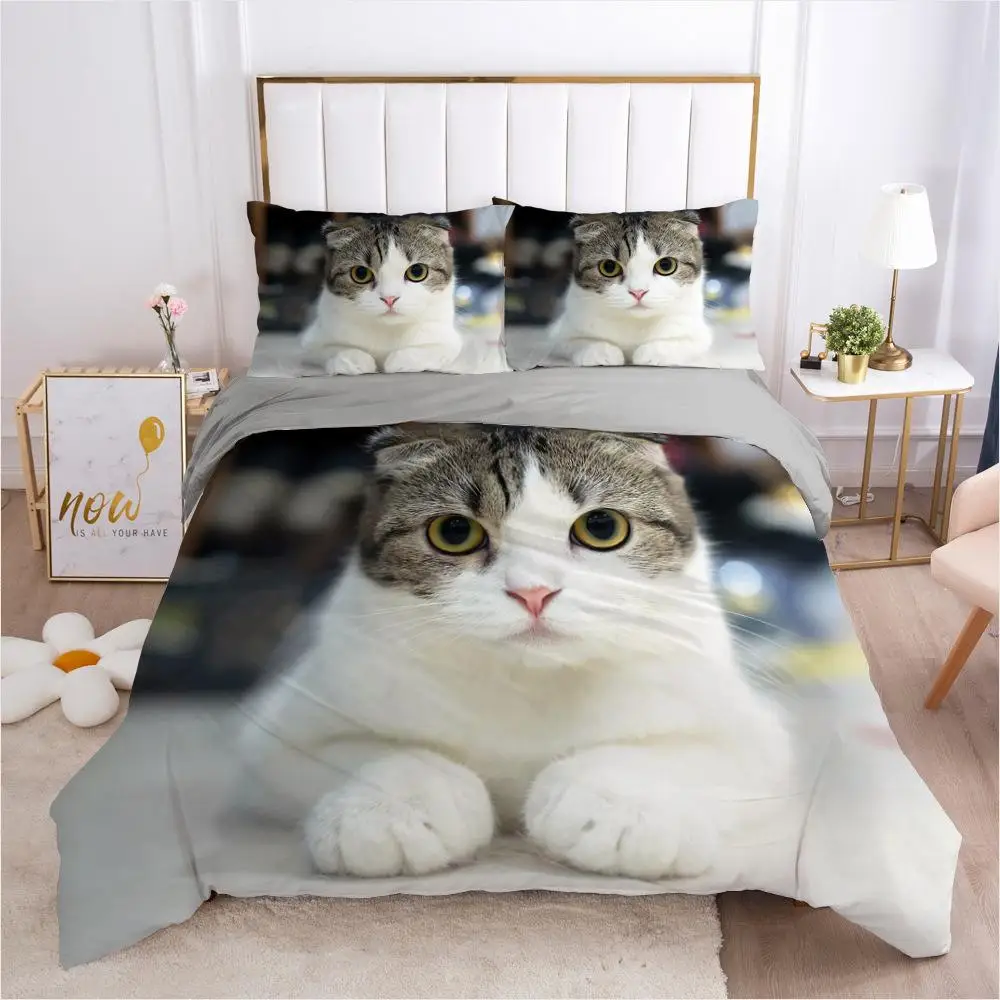 

Комплект постельного белья из микрофибры с изображением кошки и котят