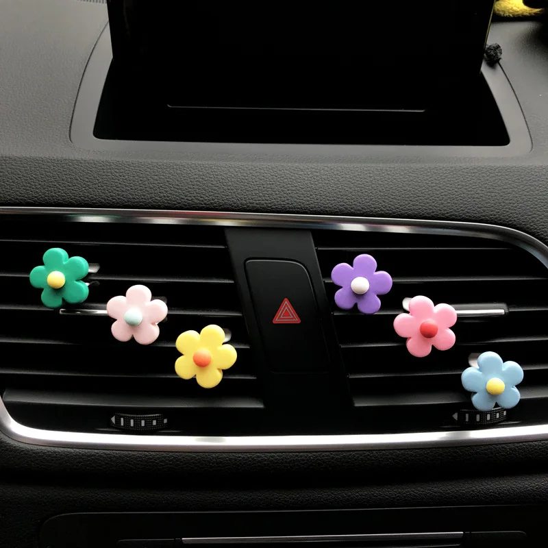 

Daisy Flower Car Air Freshener Air Outlet Clip Aromatherapy Solid Perfume Aroma Diffuser Auto Interior Decoration Accessories