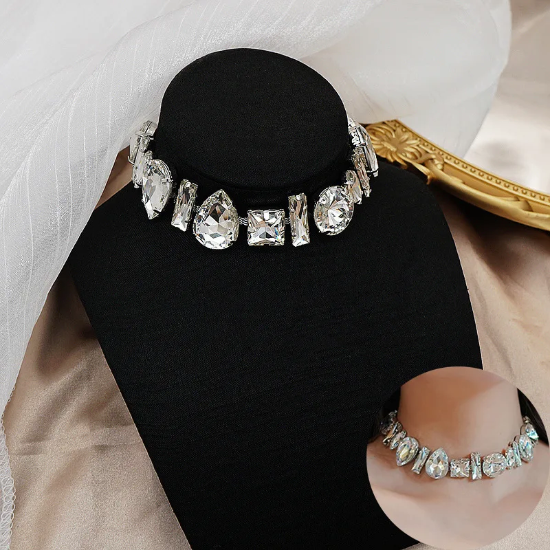 

НОВЫЕ геометрические ожерелья-Чокеры с кристаллами для женщин ожерелья с цепочкой до ключиц в форме капли воды эффектные Ювелирные изделия...