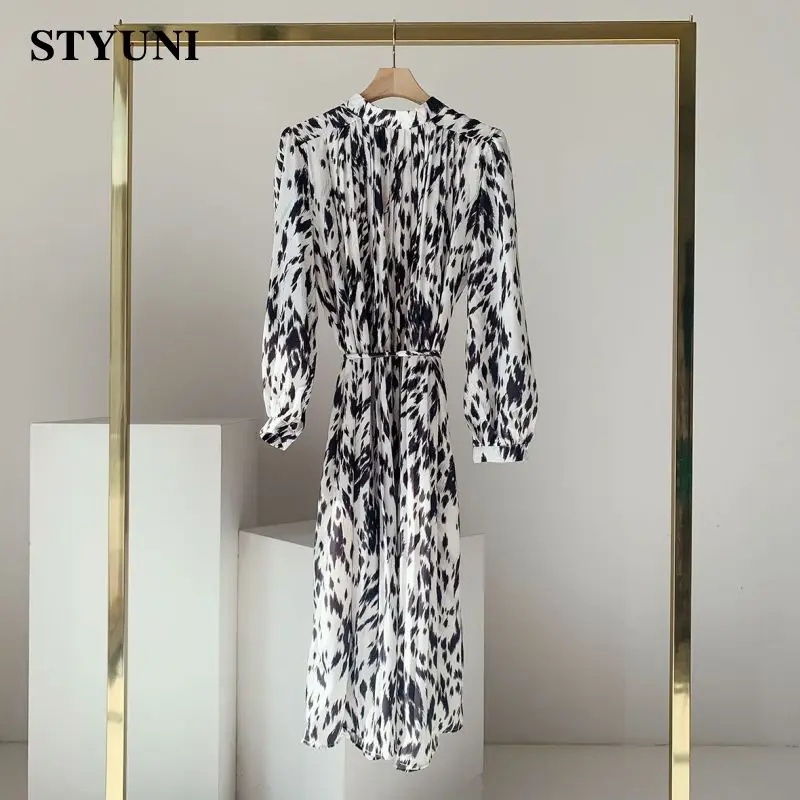 Женское шифоновое платье с винтажным принтом весеннее Плиссированное