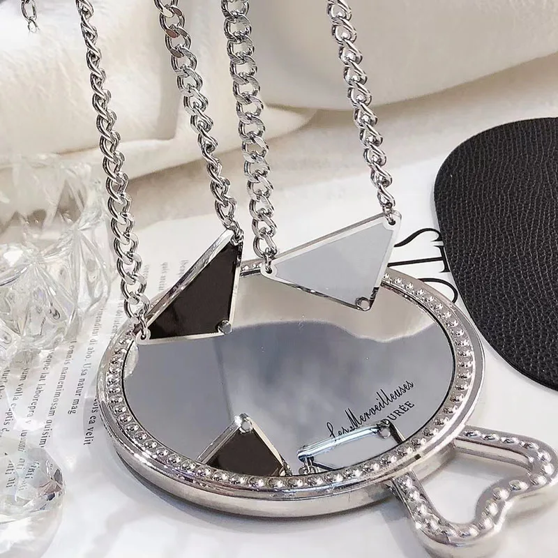 

2023 Inverted Triangle Necklace Stainless Steel Label Pendant Street MenWomen Clavicle Chain Hip Hop Temperament Choker Collar