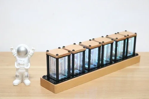 

RGB Настольные часы Oeny