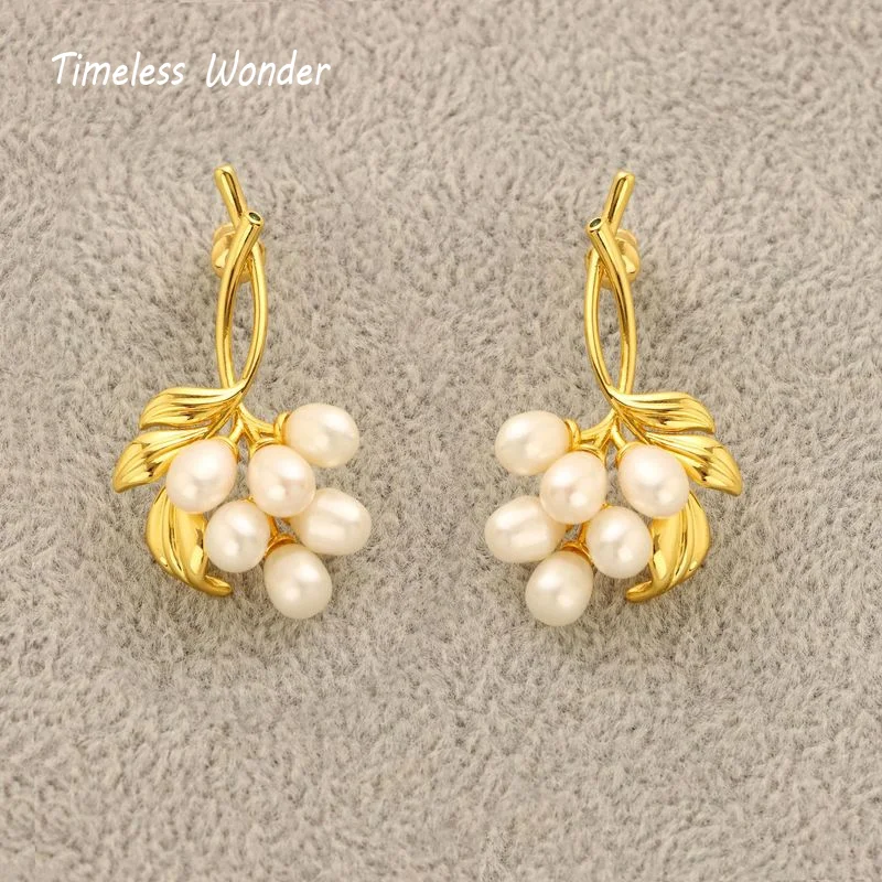 

Женские серьги-гвоздики с натуральным жемчугом