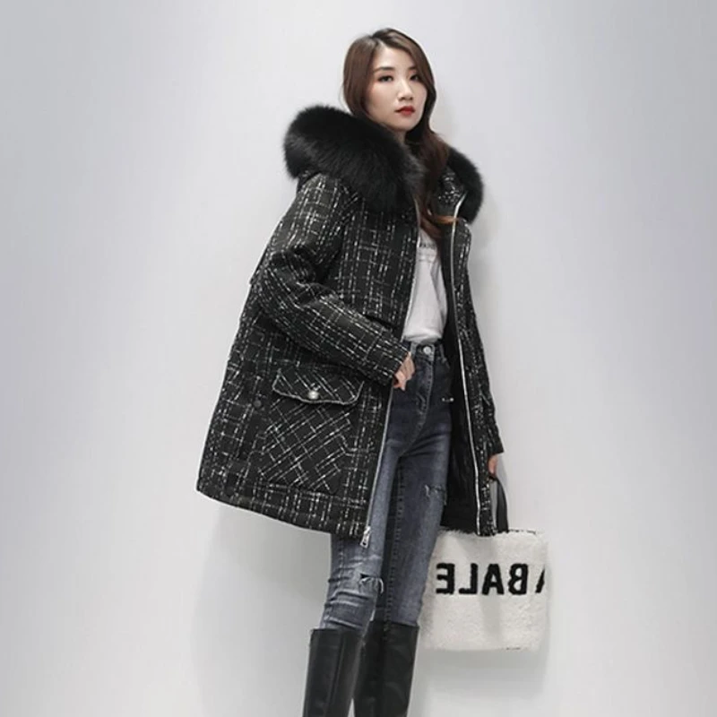 

2022 Winter Women Parka Down Jacket Design Sense Large Pocket Plus Velvet Warm Large Size Fur Collar Black Coat Female Clothing