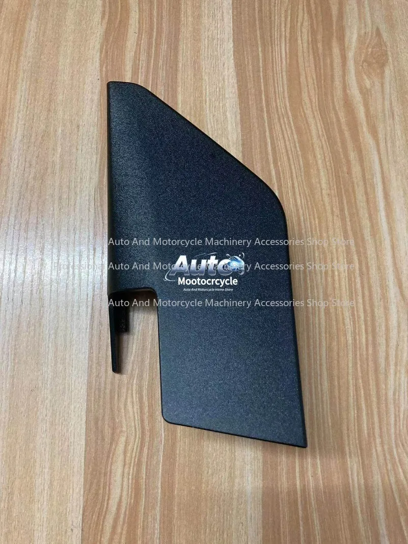 Для Nissan Tiida 2011-2024, New Xuanyi, New Bluebird: внутренняя панель передней дверной рамки, внутренняя треугольная накладка зеркала заднего вида, накладка на звуковой сигнал. (art.: 3920d9040bbfc) - 3920d9040bbfc